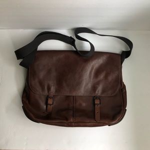 Fossil Messenger Bag